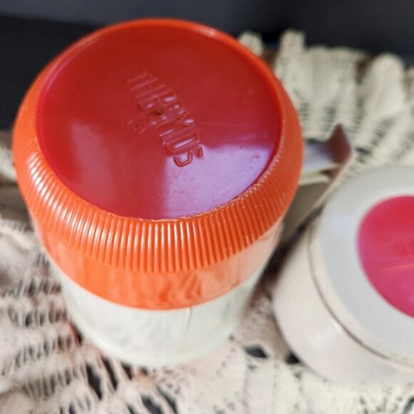 Thermos Lot of 2 Model 6002 10 oz & Food Container Insulated Jar Vintage - Picture 2 of 10